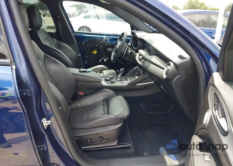 2018 Alfa Romeo Stelvio Ti Sport Awd z USA, uszkodzony, nr VIN ZASFAKNN1J7B66986